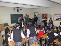 Bulutlar öğrencileri sevindirdi